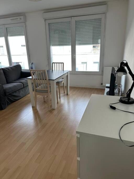 Grand Studio De 37M Carres - Rer Laplace Et Maison Des Examens A 5 Minutes A Pied Аркуей Екстер'єр фото