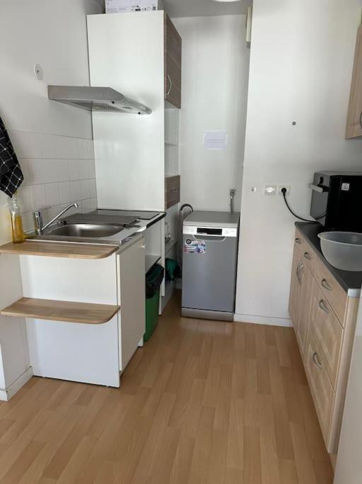 Grand Studio De 37M Carres - Rer Laplace Et Maison Des Examens A 5 Minutes A Pied Аркуей Екстер'єр фото